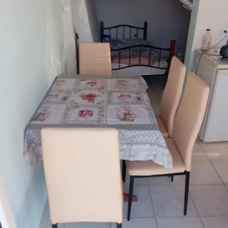 Ελένη Apartmán *
