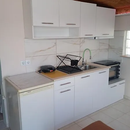 Ελένη Apartmán Nea Iraklitsa