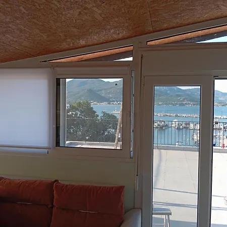 Ελένη * Nea Iraklitsa