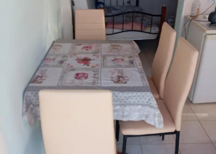 Ελένη Apartmán *